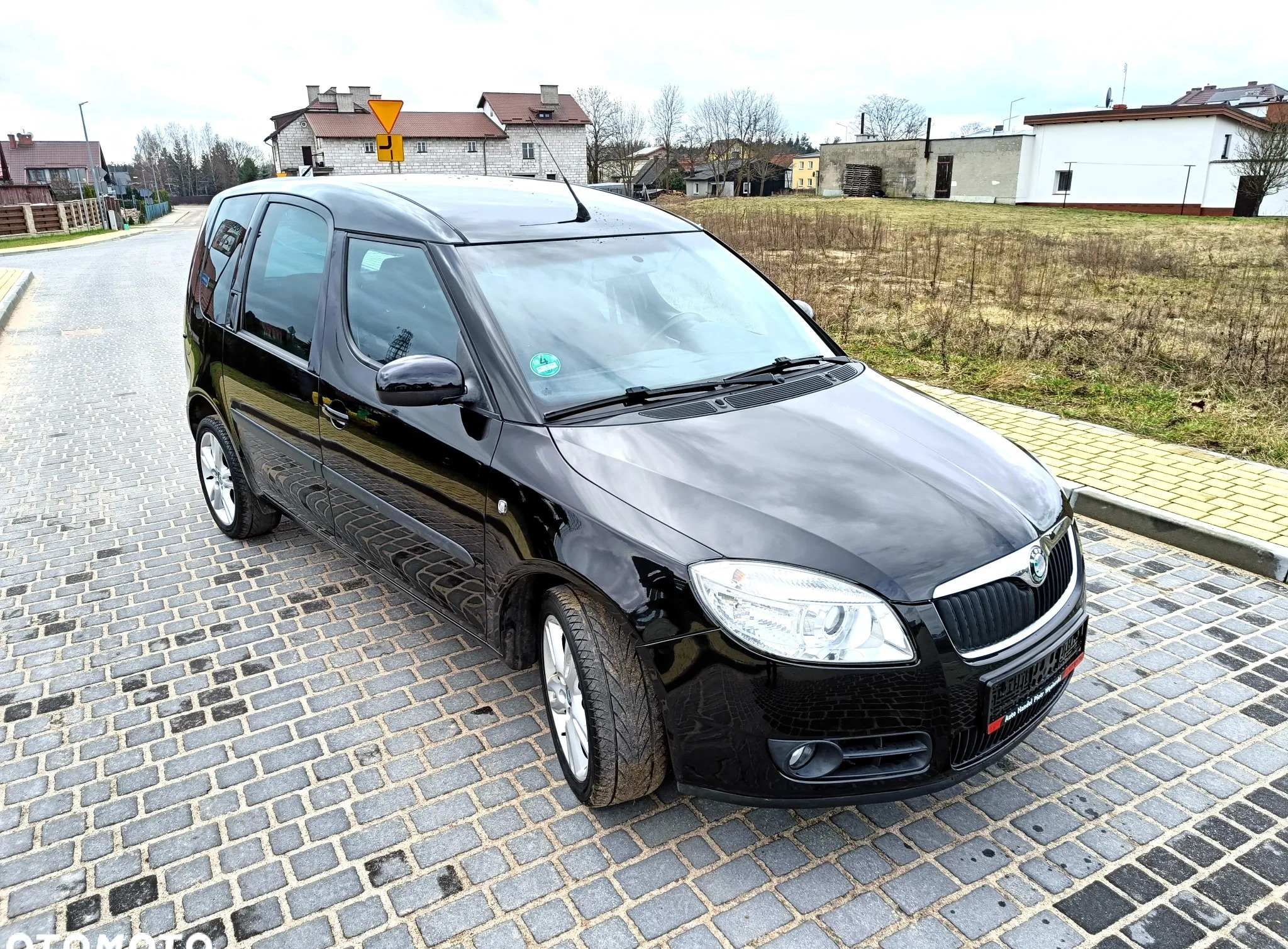 Skoda Roomster cena 16999 przebieg: 174000, rok produkcji 2008 z Czersk małe 352